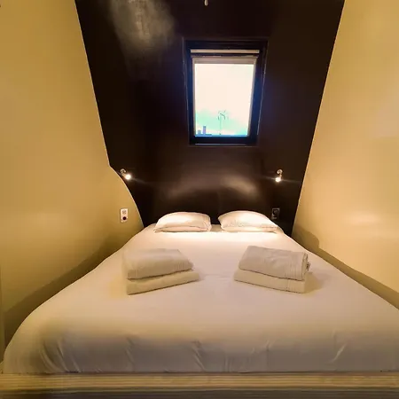 Appartement Quartz, An Elegant Haven In Canal Saint-martin *